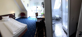 Airport Regentpark Hotel