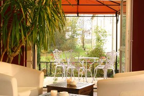 Airport Regentpark Hotel