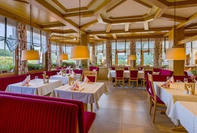 Panorama Hotel Heimbuchenthaler Hof