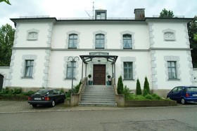 Am Schloß
