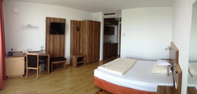 Hotel Meridian