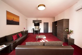 KOOS Hotel&Apartments