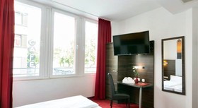 KOOS Hotel&Apartments