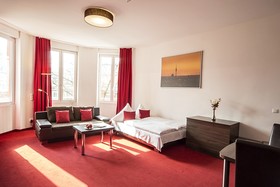 KOOS Hotel&Apartments
