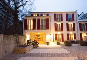 Das Kleine Hotel