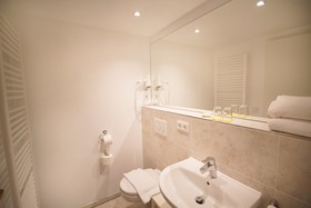 Das Kleine Hotel