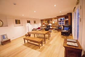 Das Kleine Hotel