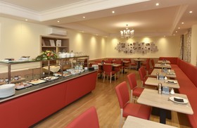 Hotel Adria