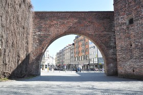 Hotel Altmünchen by Blattl