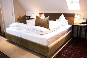 Hotel Altmünchen by Blattl