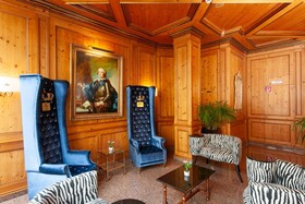 King's Hotel Center