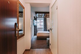 King's Hotel Center