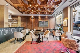 KING's HOTEL First Class
