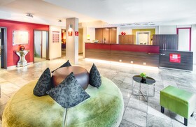 Leonardo Hotel & Residenz München
