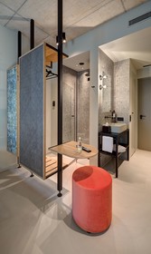 MIANO – Hotel & Bar