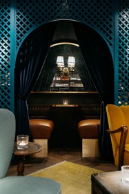 Ruby Rosi Hotel