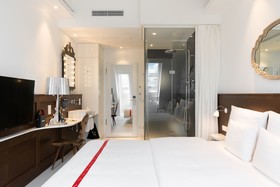 Ruby Rosi Hotel