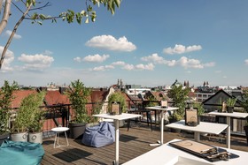 Ruby Rosi Hotel