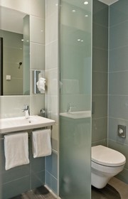 Super 8 by Wyndham Munich City North