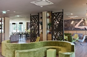 Super 8 by Wyndham Munich City North