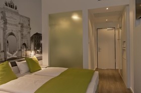 Super 8 by Wyndham Munich City North
