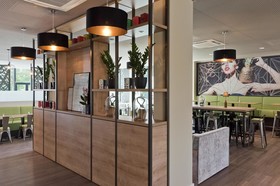 Super 8 by Wyndham Munich City North