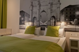 Super 8 by Wyndham Munich City North