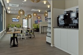 Super 8 by Wyndham Munich City West