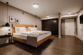 Timehouse Service Apartment