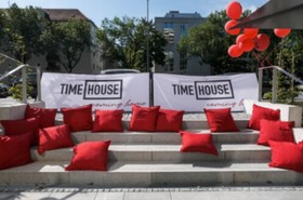 Timehouse Service Apartment