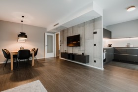 Timehouse Service Apartment