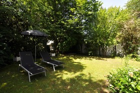 Villa Waldperlach by Blattl