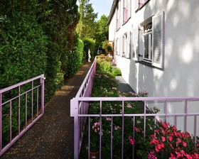 Villa Waldperlach by Blattl