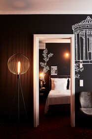 Wdrei Hotel