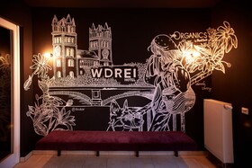 Wdrei Hotel