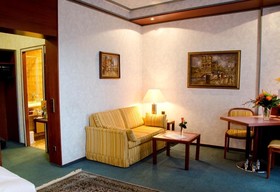 Best Living Arotel Nürnberg