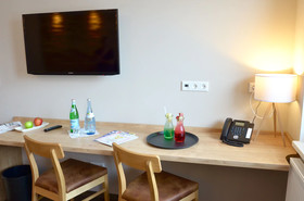 Hotel FIVE