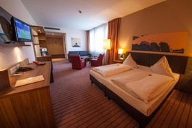 NOVINA HOTEL Tillypark