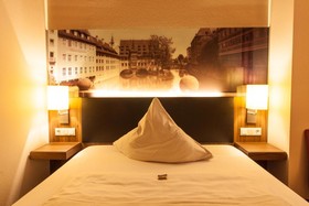 NOVINA HOTEL Tillypark