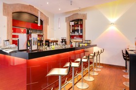 NOVINA HOTEL Tillypark