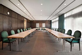 Ramada by Wyndham Nuernberg Parkhotel