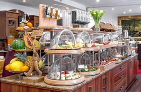 Tiptop Hotel Burgschmiet
