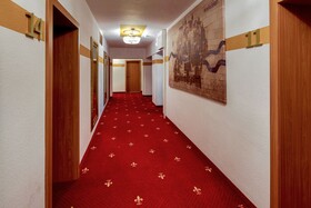 Tiptop Hotel Burgschmiet