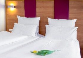 Tiptop Hotel Burgschmiet