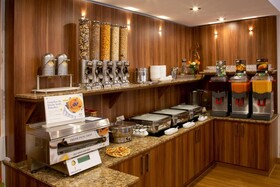 Tiptop Hotel Burgschmiet