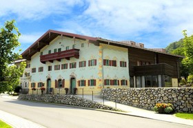 Bernhard's Hotel & Restaurant