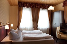 Gasthof & Hotel zur Post