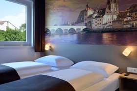 B&B HOTEL Regensburg-City