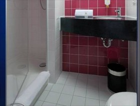 B&B HOTEL Regensburg-City