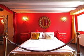 Hotel Elements